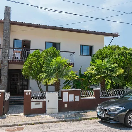 Hotel 7min From And Se Velha - Ac - Work Desk - Wifi 300mbs